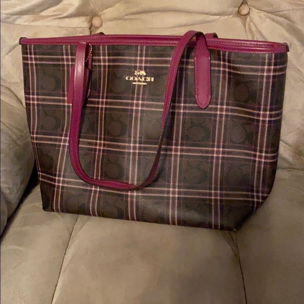 ***SOLD***Authentic Coach handbag
